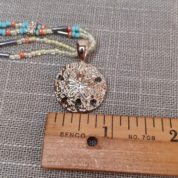 Multi Color Seed Bead Sand Dollar Pendant Necklace 18" Long - Picture 7 of 8